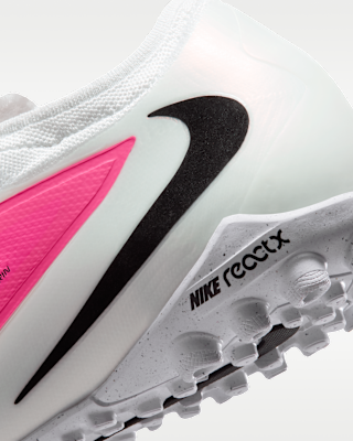NIKE公式】ナイキ ファントム 6 LOW プロ ターフ サッカーシューズ
